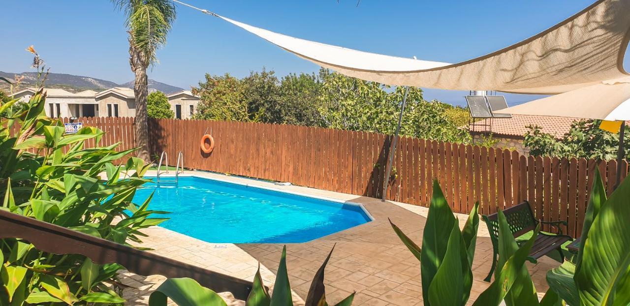 Yiangos House Villa Neo Chorio Exterior foto